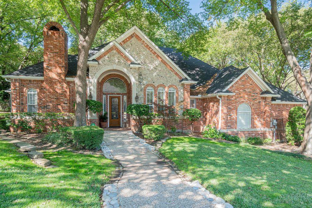 2202 Misty Way - Photo 1