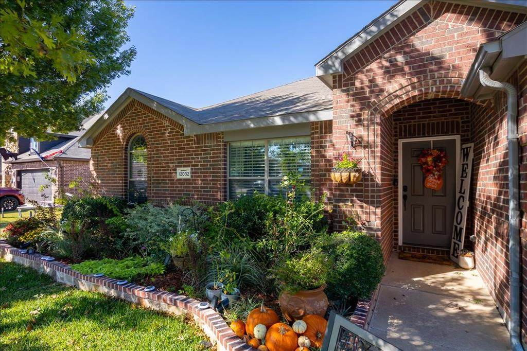 12032 Worthwood - Photo 1