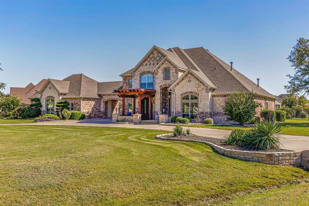 1553 Willow Tree Drive - Photo 1