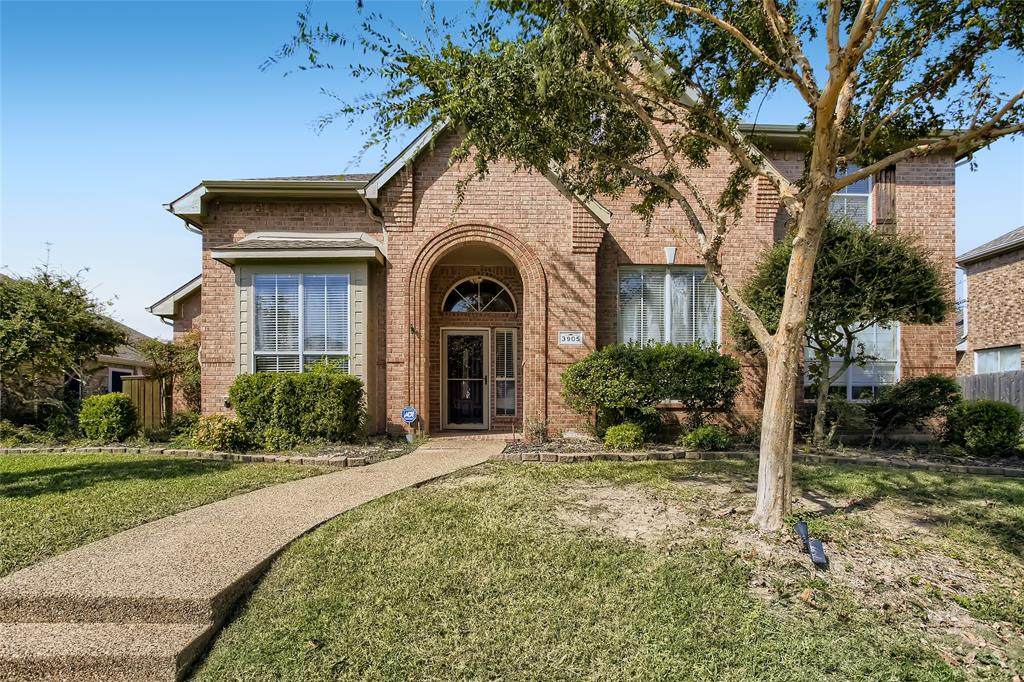 3905 Lakeside Drive - Photo 1