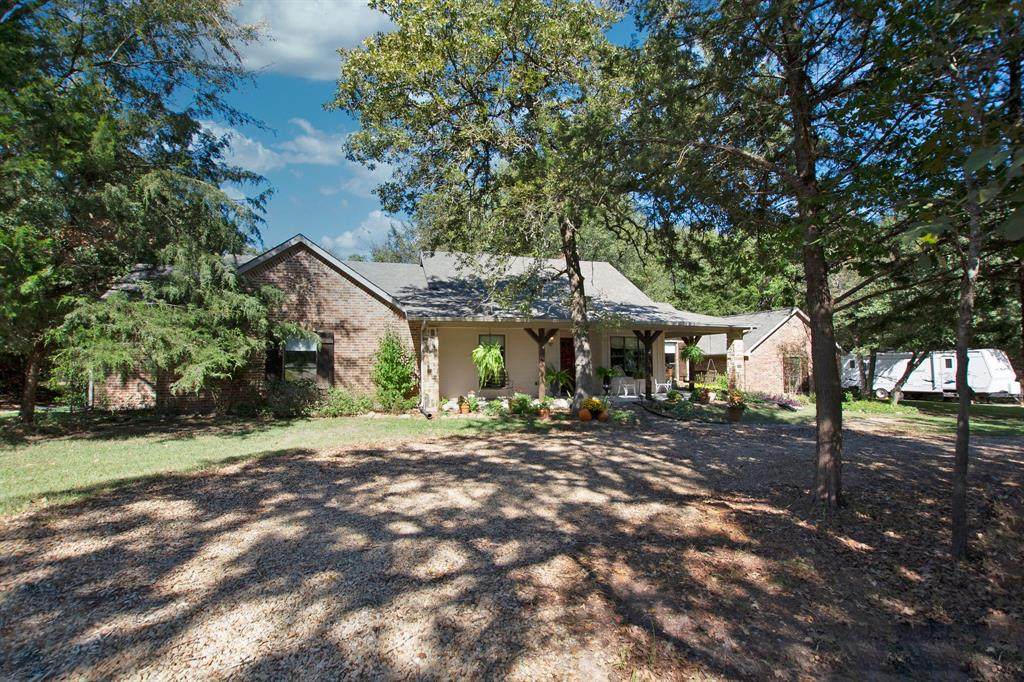 3540 Sandy Lake Circle - Photo 1