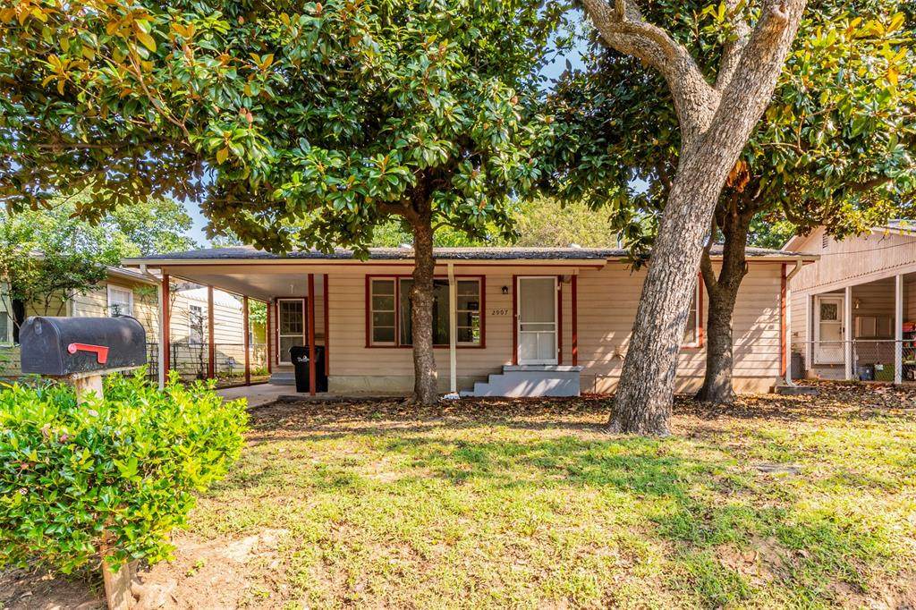 2907 Parnell Street - Photo 1