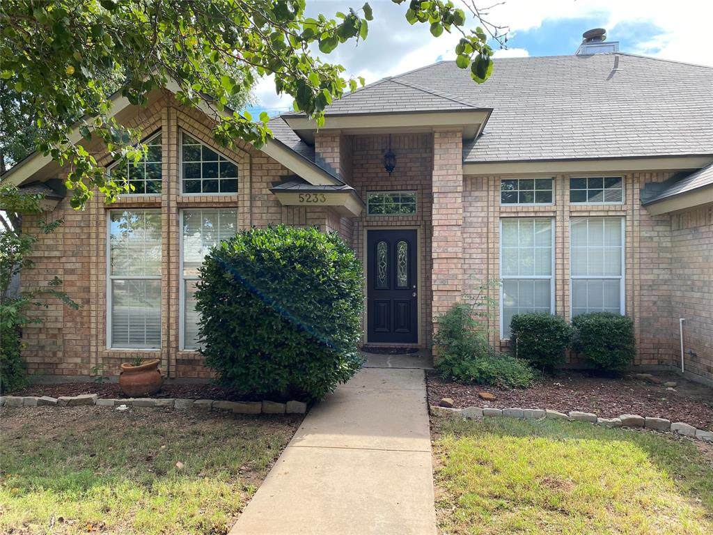 5233 Wagon Wheel Avenue - Photo 1