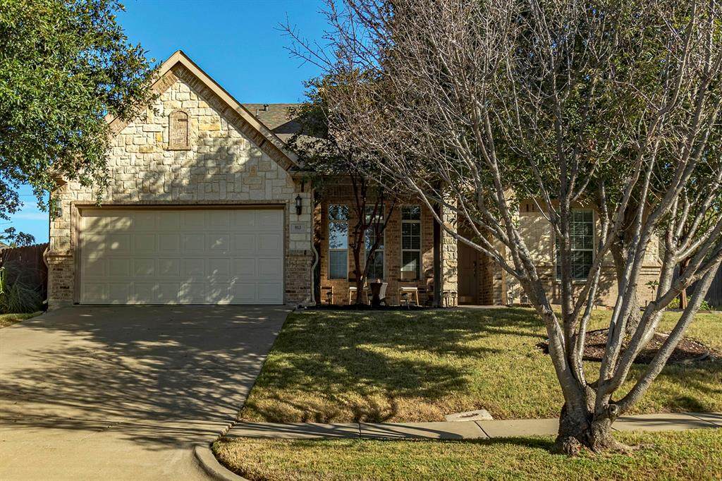 813 Whitney Drive - Photo 1