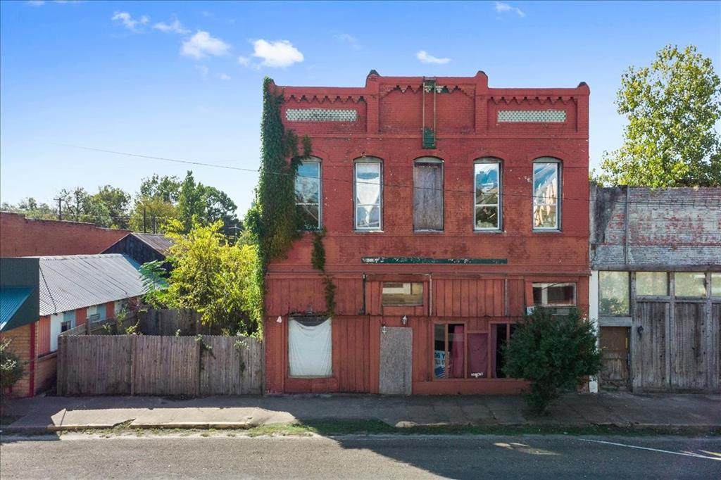 504 Main Street - Photo 1