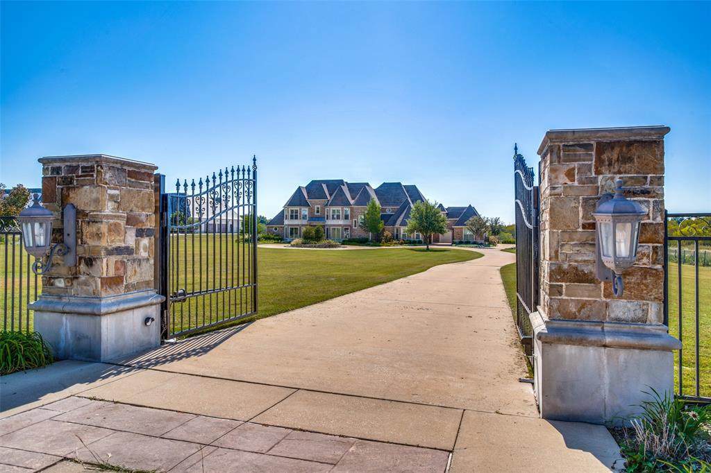 506 Tripp Road - Photo 1