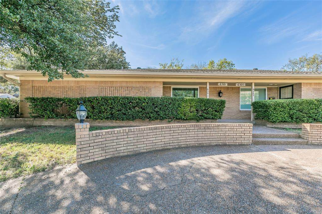 6501 Calmont Avenue - Photo 1