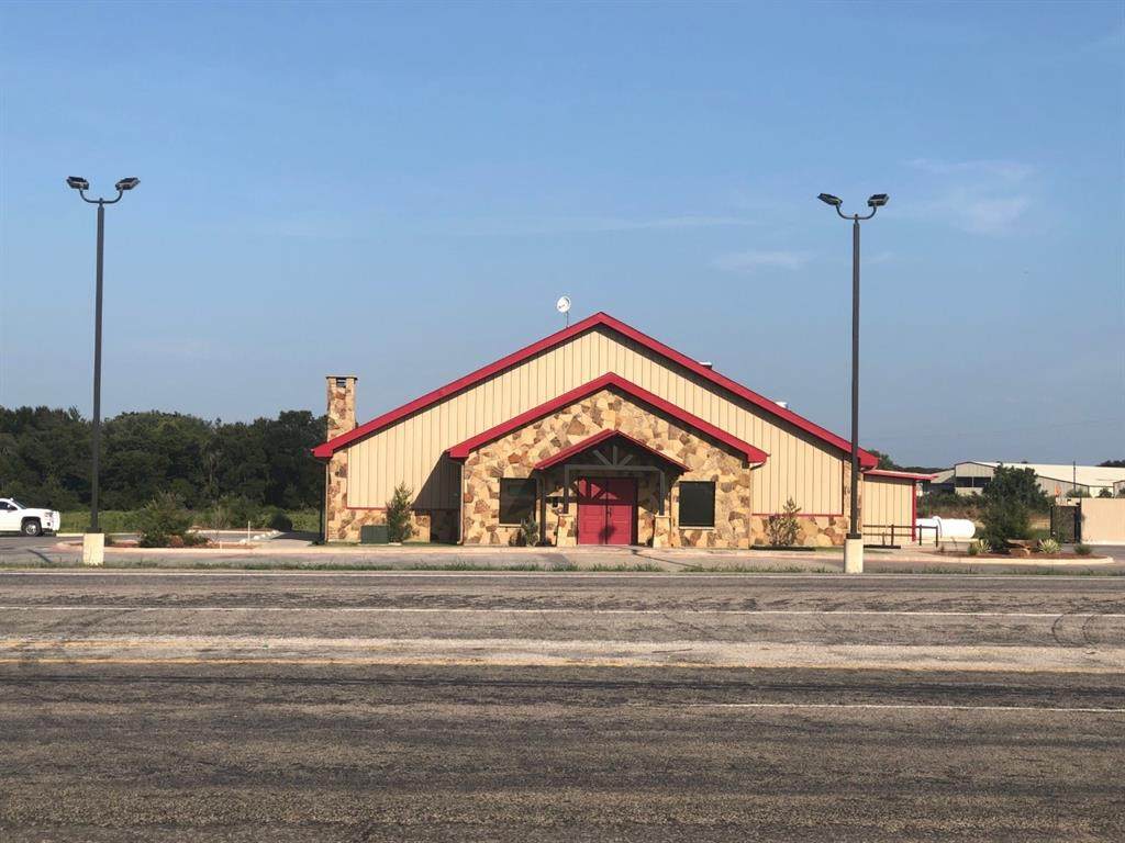 13787 Highway 281 - Photo 1