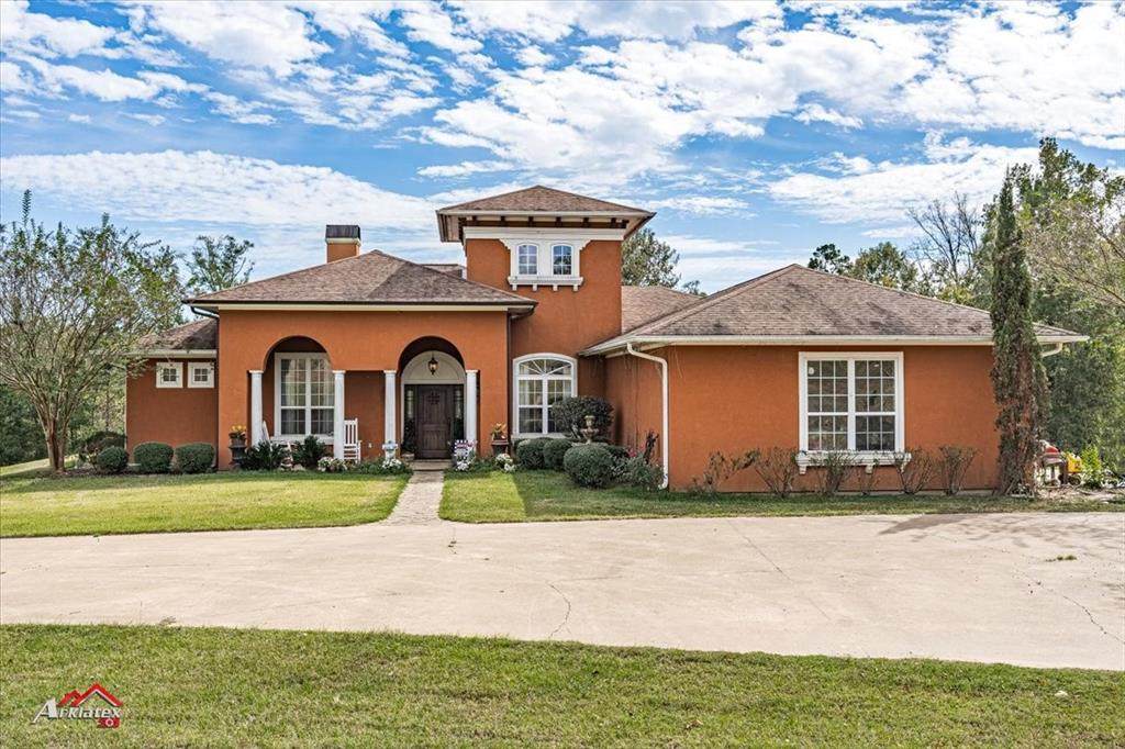 4116 County Road 3198 - Photo 1