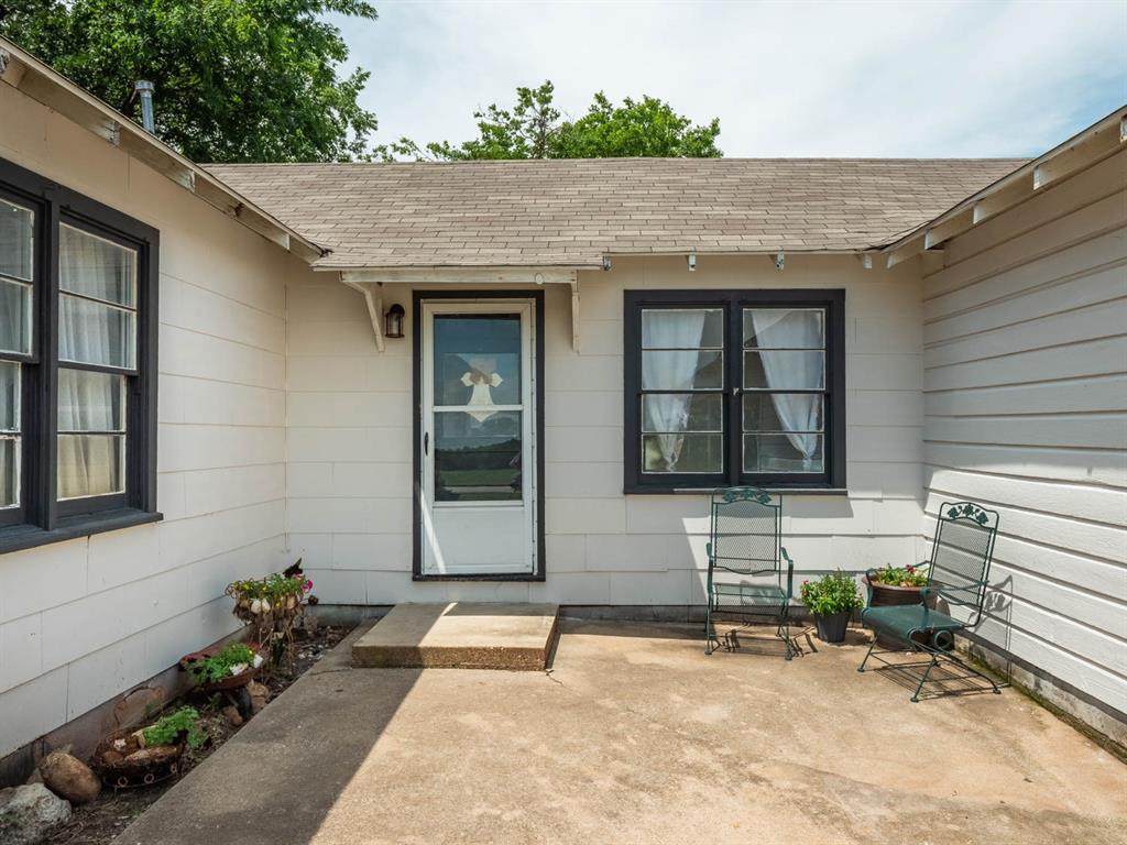 7081 Hwy 6 - Photo 1