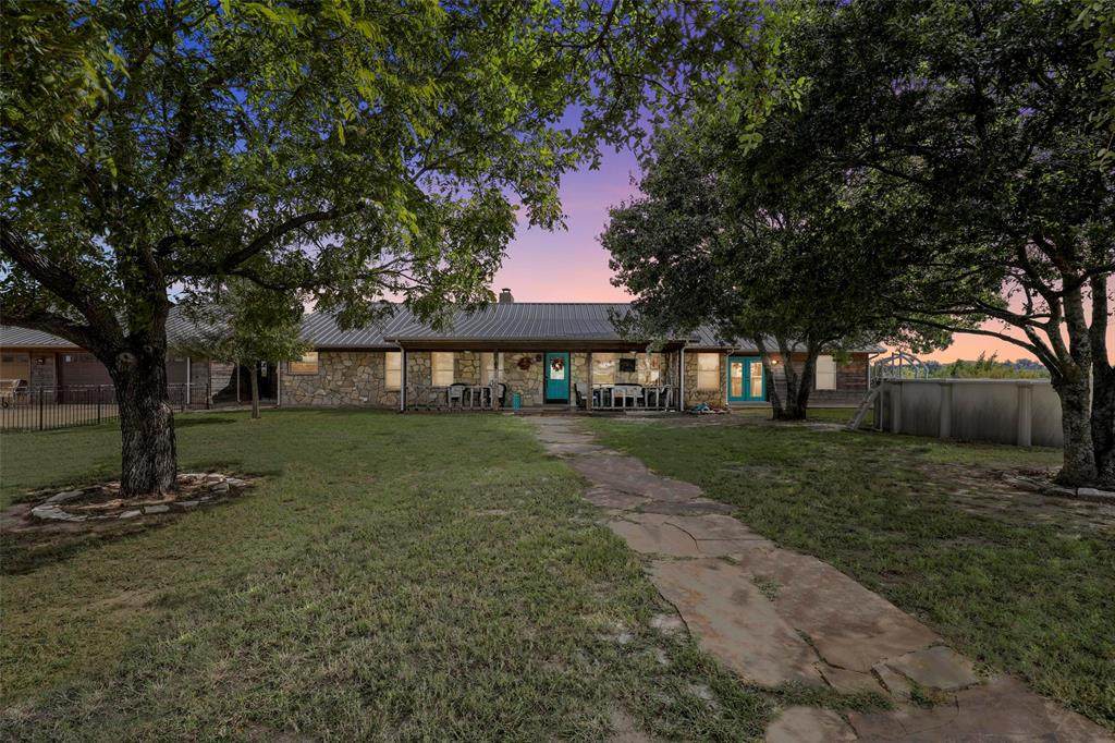 1488 Private Road 1562 - Photo 1
