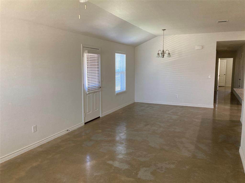 6013 Amelia Earhart Boulevard - Photo 1