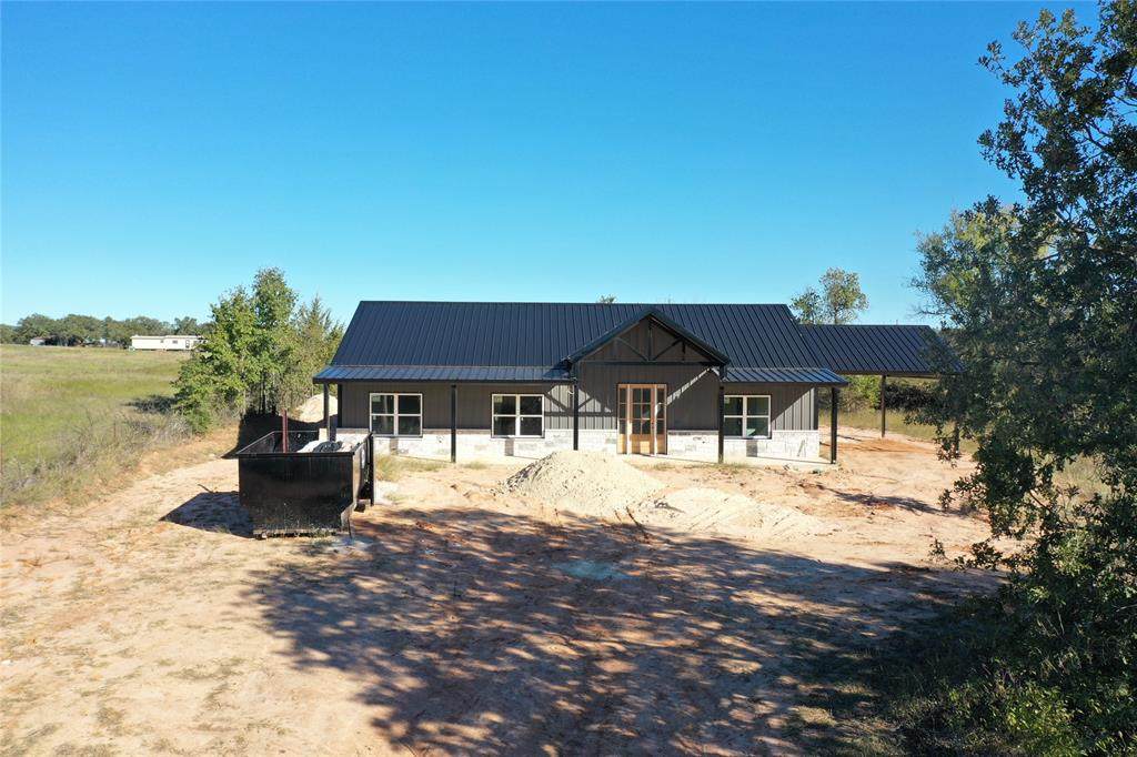 840 County Road 3470 - Photo 1