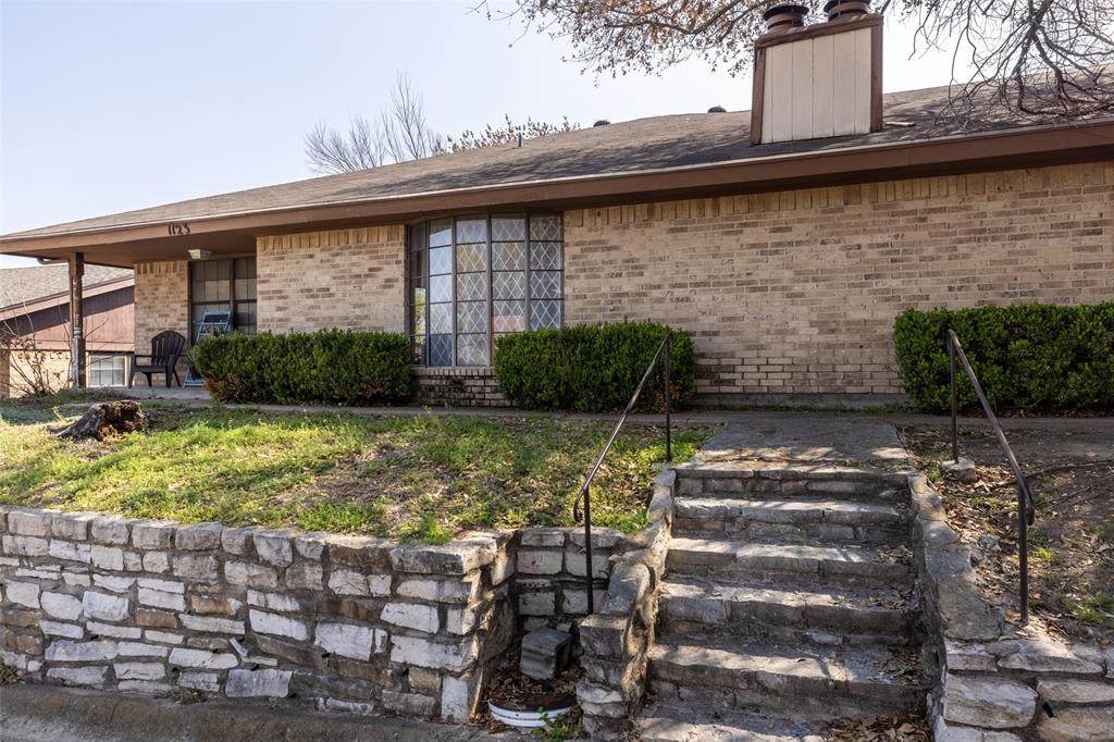 1123 Rusk Street - Photo 1