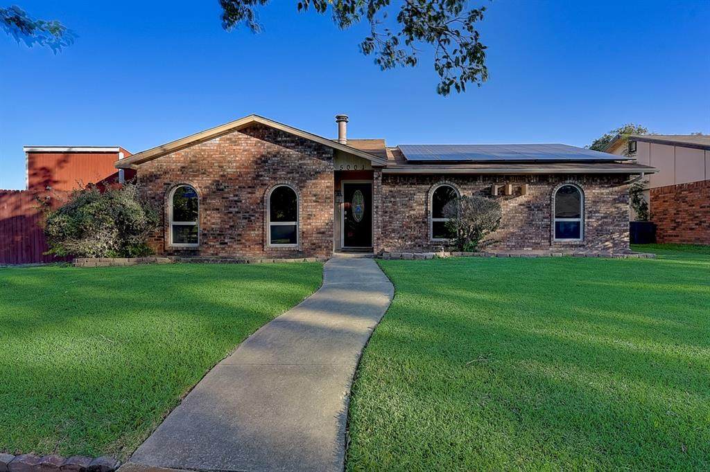 5001 Shannon Drive - Photo 1