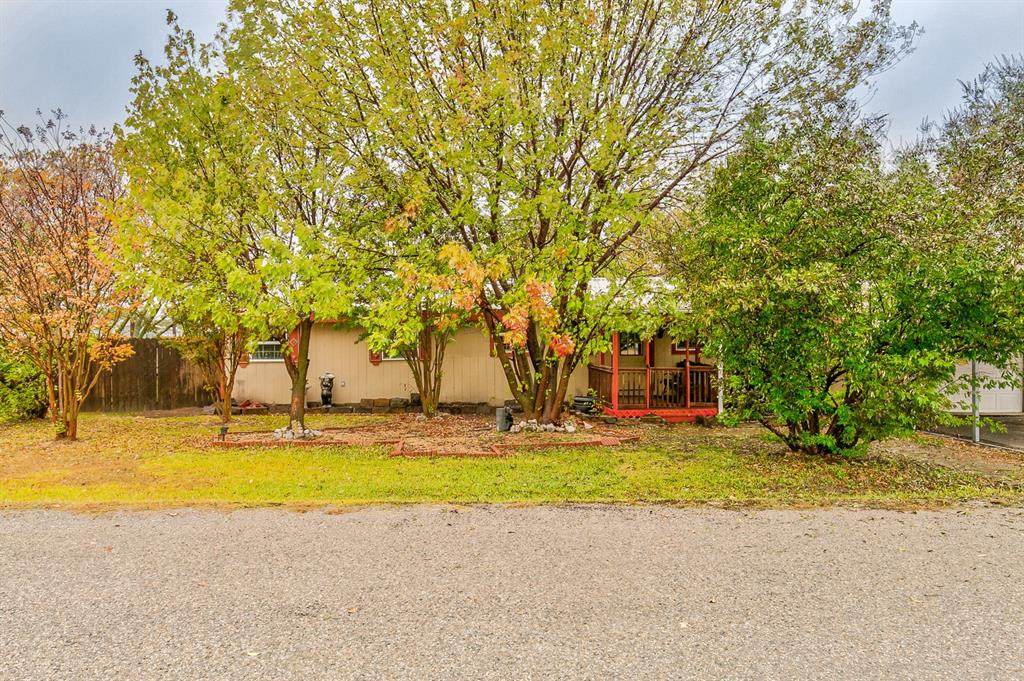 112 Debbie Court - Photo 1