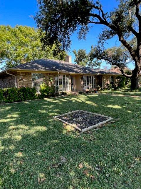 517 Tiffany Trail - Photo 1