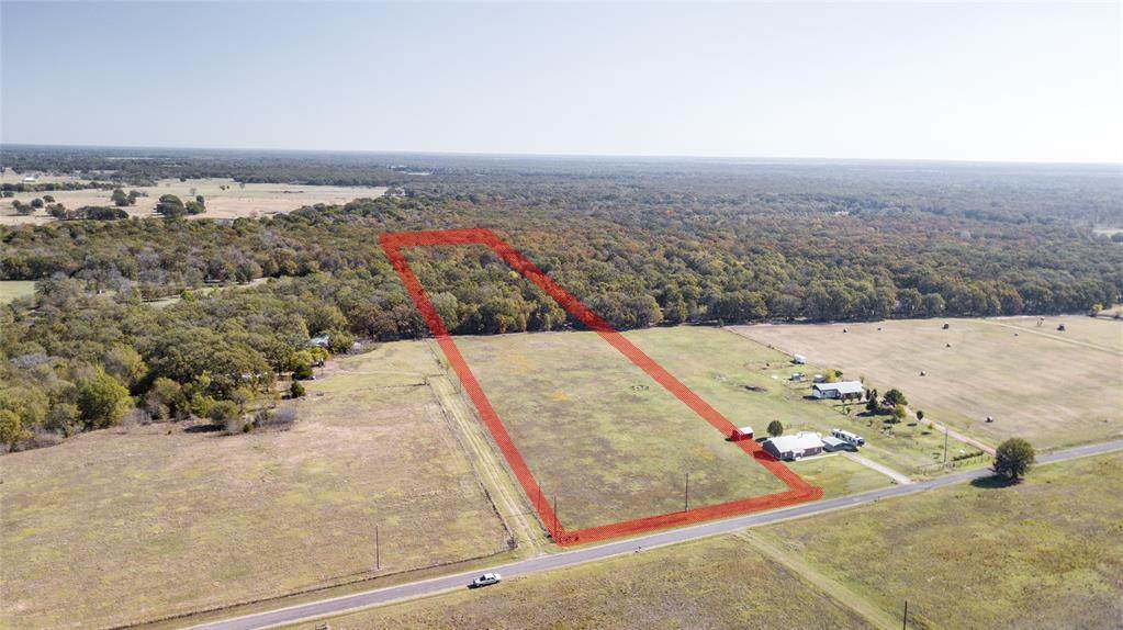 TBD County Road 3631 - Photo 1