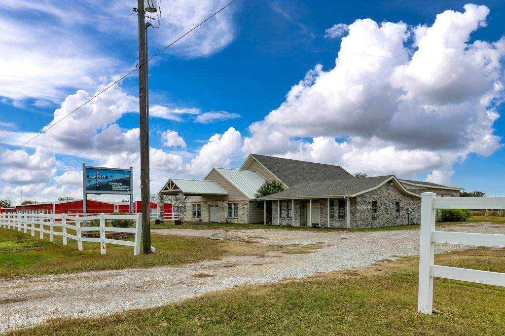 8821 Highway 171 - Photo 1