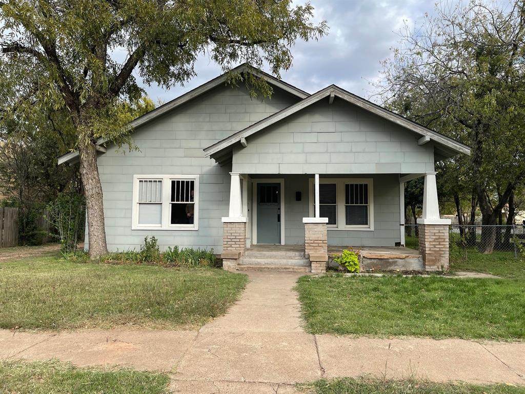 517 Jeanette Street - Photo 1
