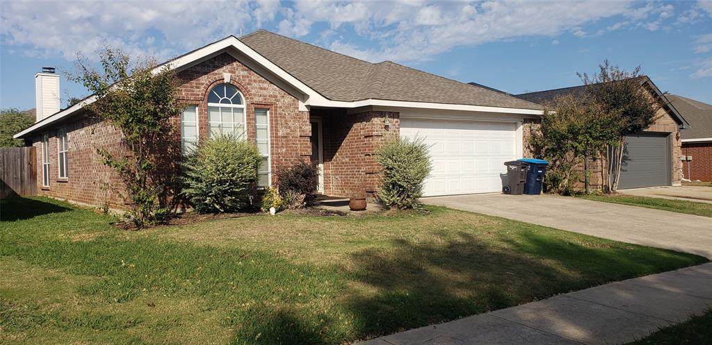 4821 Eagle Trace Drive - Photo 1