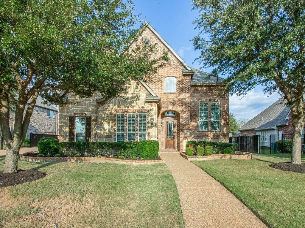 2209 Galloway Boulevard - Photo 1