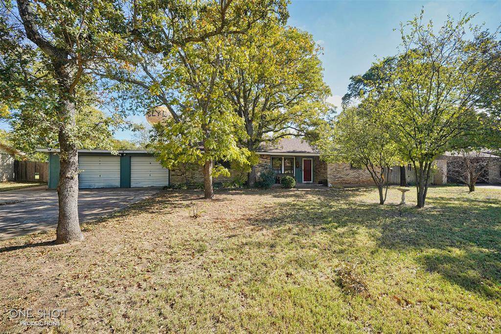2018 Castle Drive - Photo 1