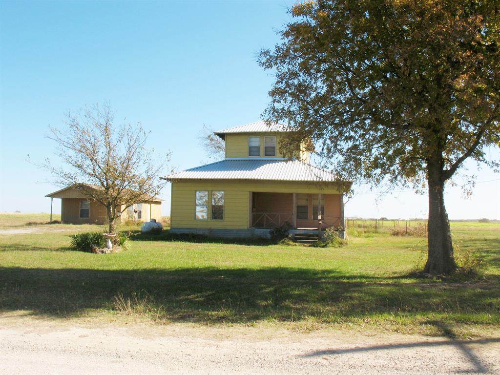 1096 County Road 4855 - Photo 1