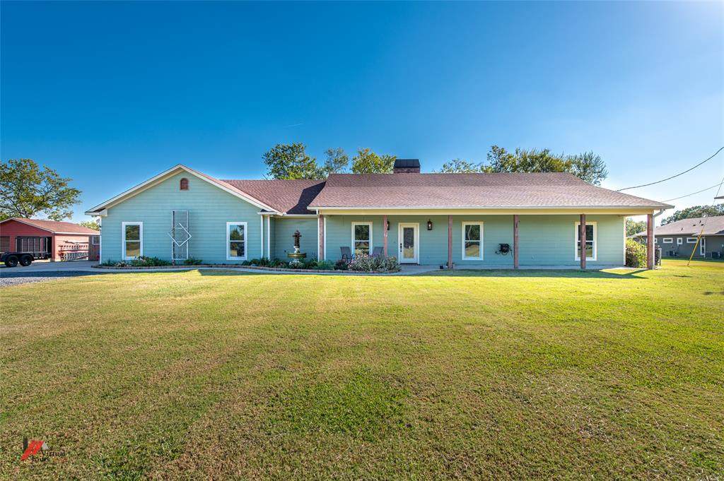 624 Holly Street - Photo 1