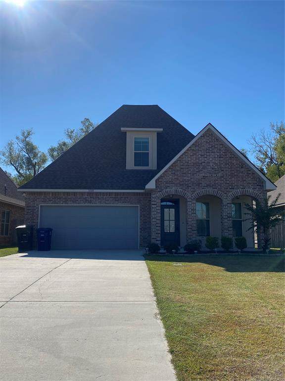 1608 Riverview Lane - Photo 1