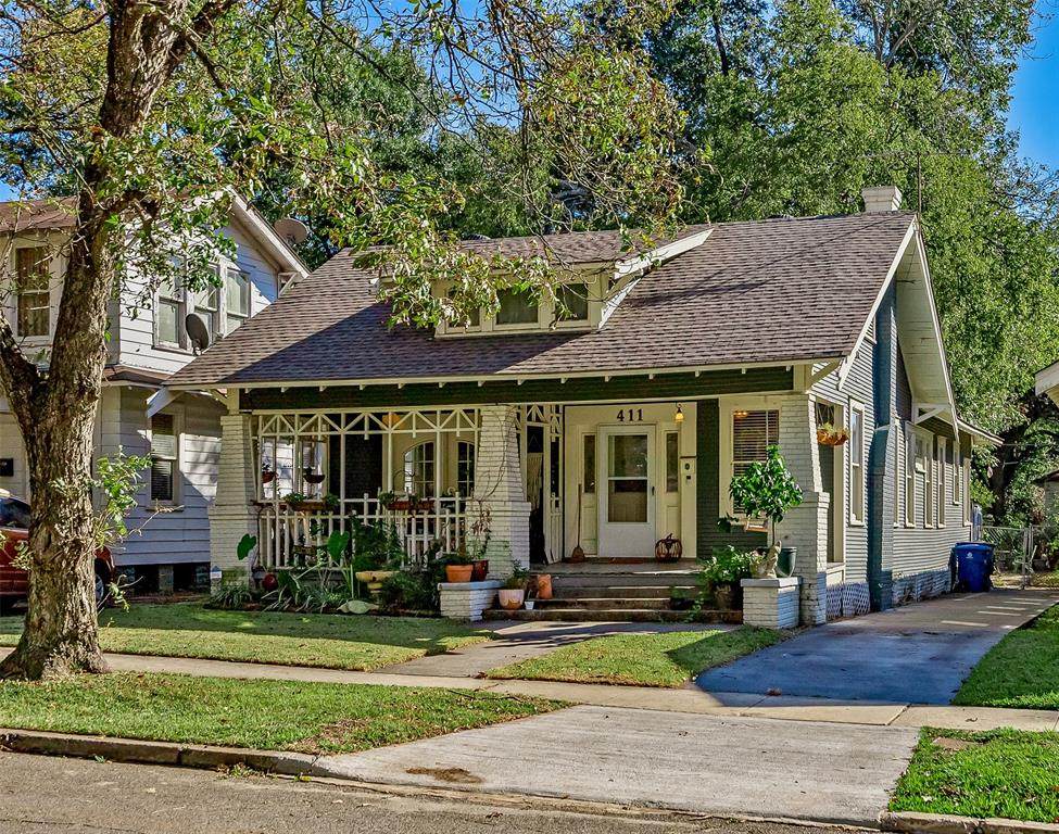 411 Columbia Street - Photo 1