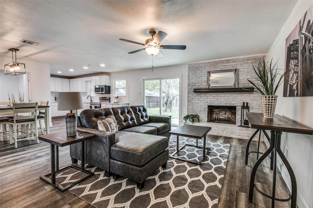 1017 2nd Street - Photo 1