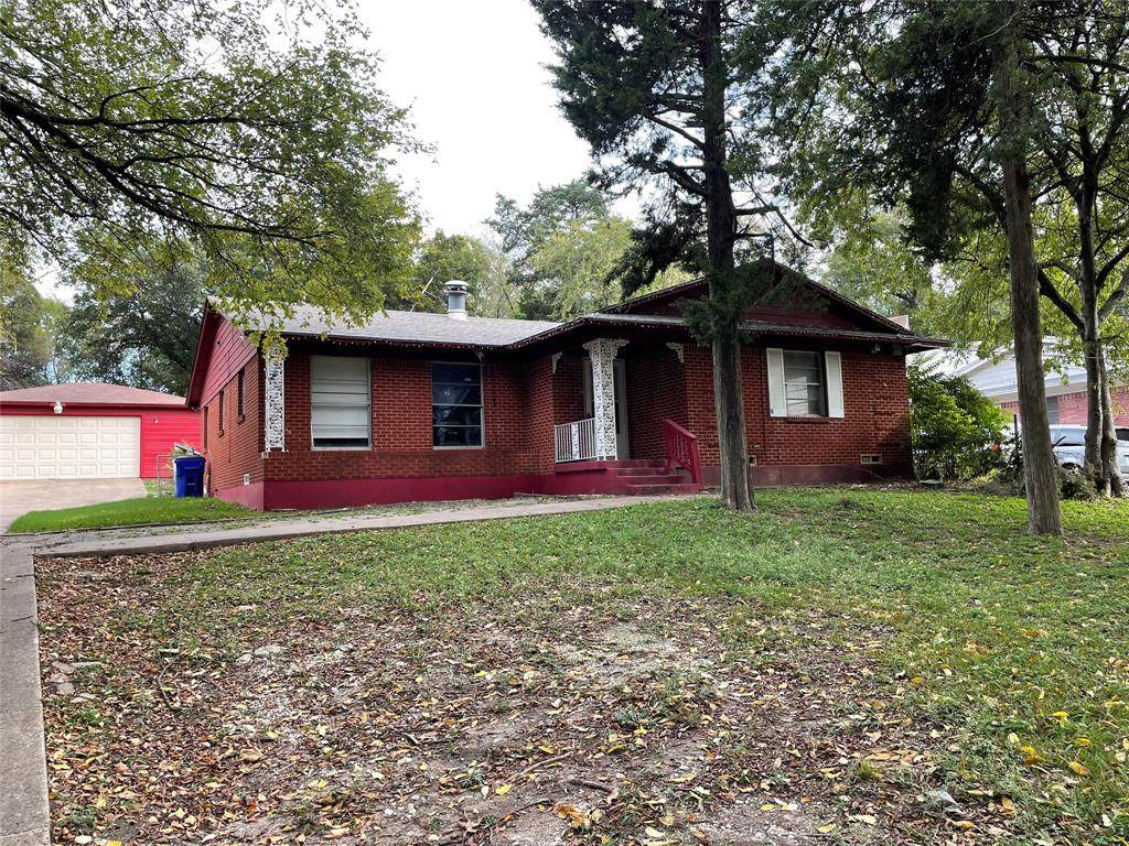 4718 Dove Creek Way - Photo 1