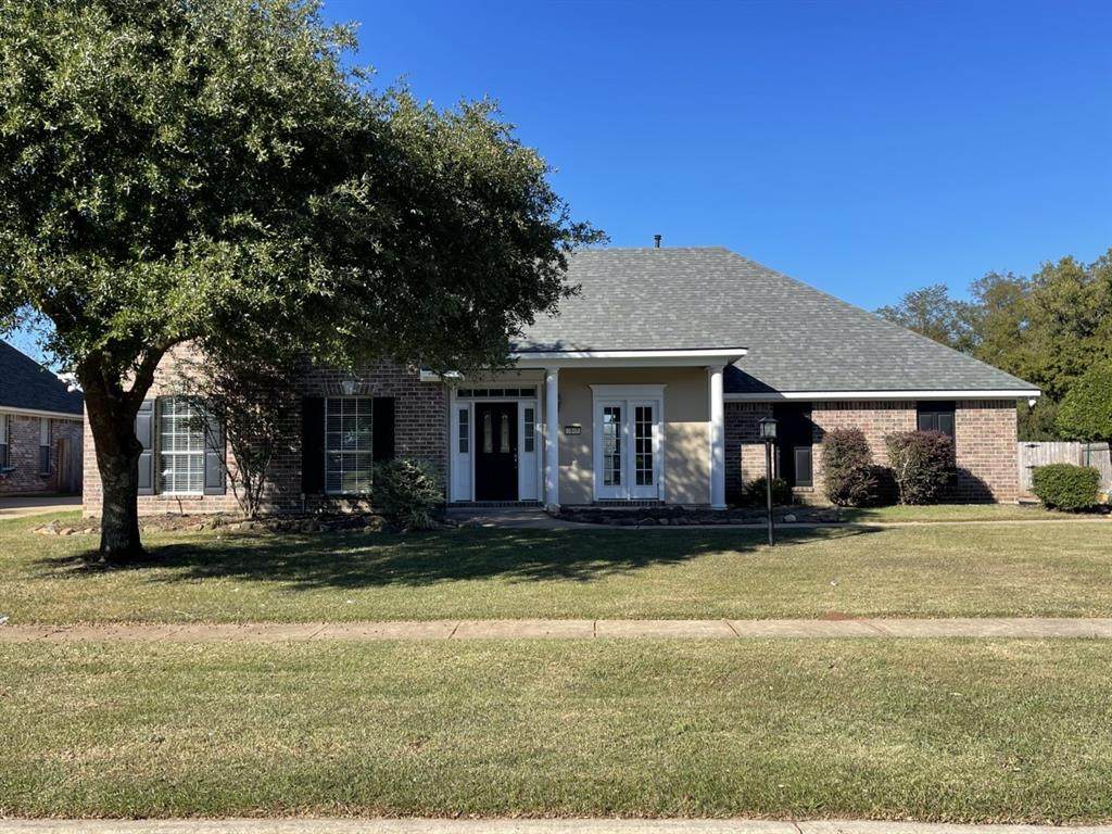 2049 Bayou Bend Drive - Photo 1