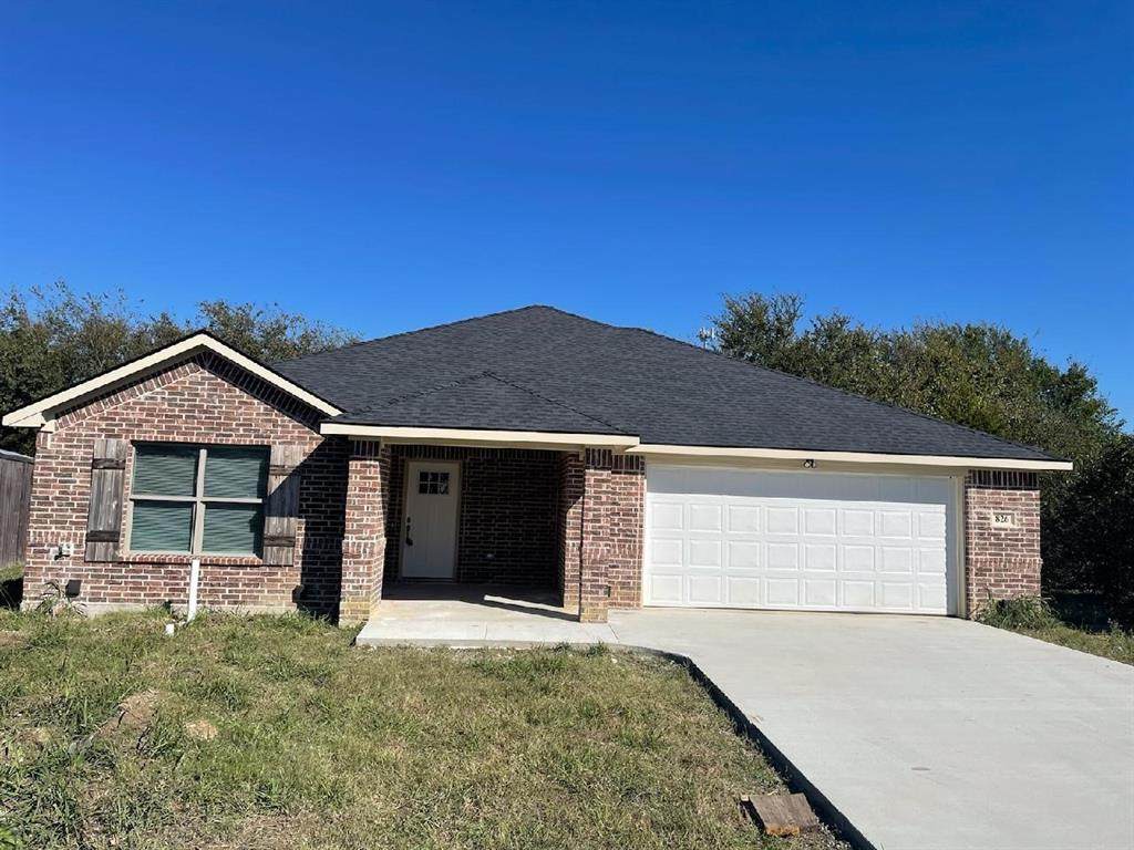 826 Mr Haney Drive - Photo 1