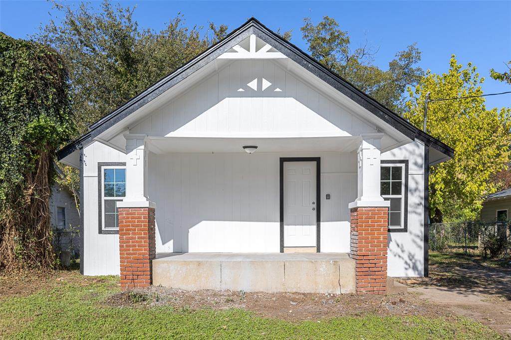 2619 Lenway Street - Photo 1