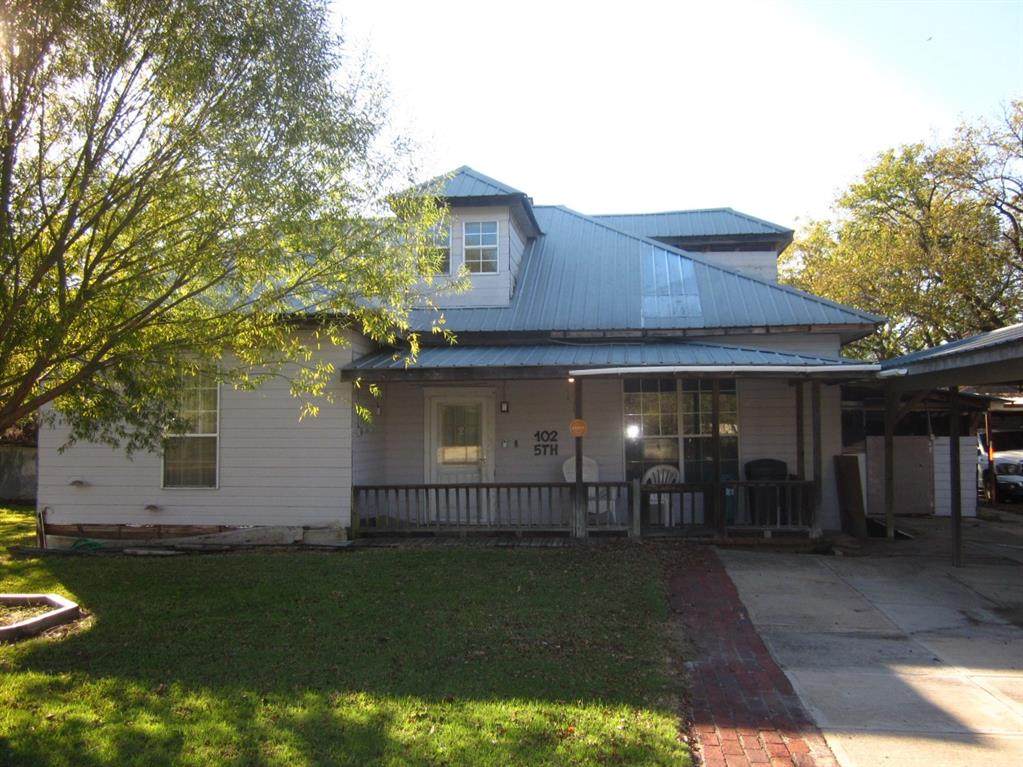 102 5th Street - Photo 1