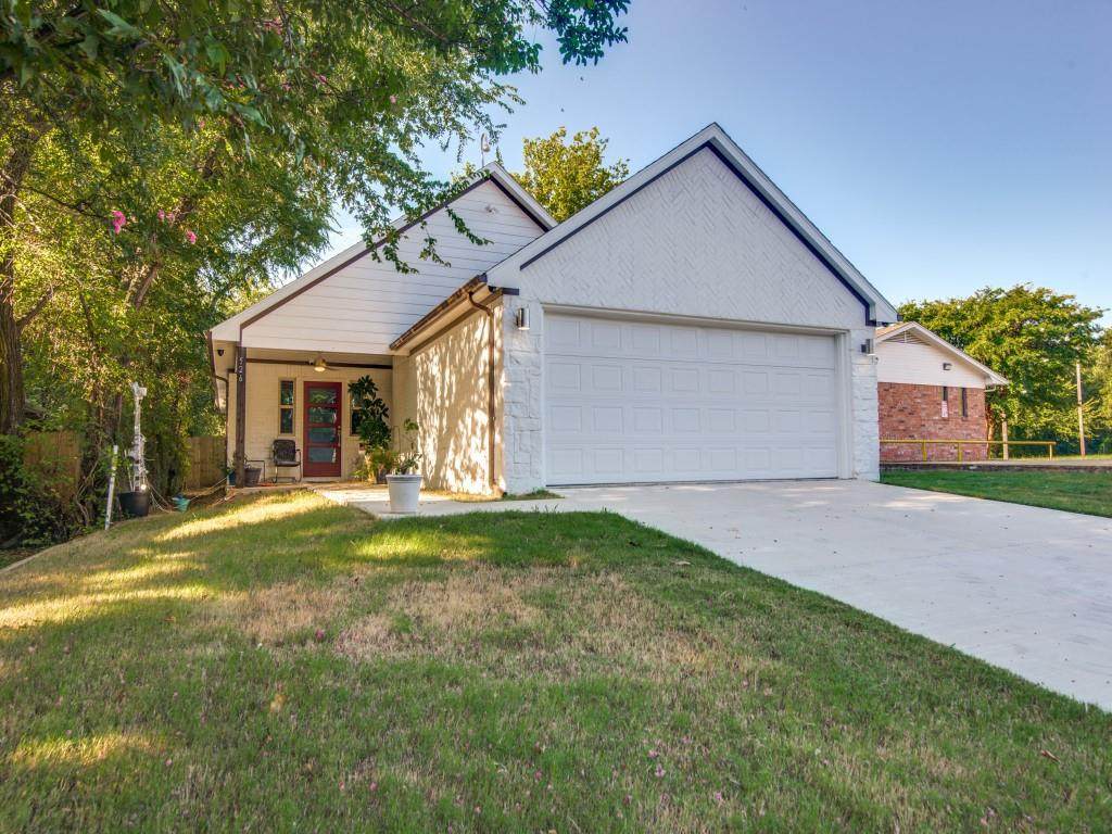 526 Morton Street - Photo 1