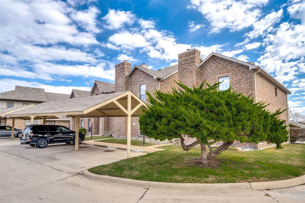 3500 Park Boulevard - Photo 1