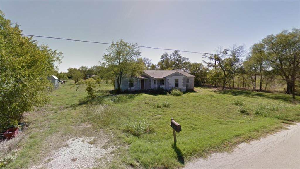 1013 7th Street - Photo 1
