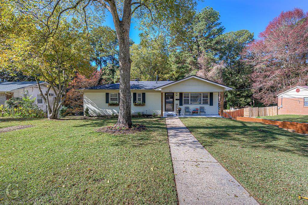 709 Drew Lane - Photo 1