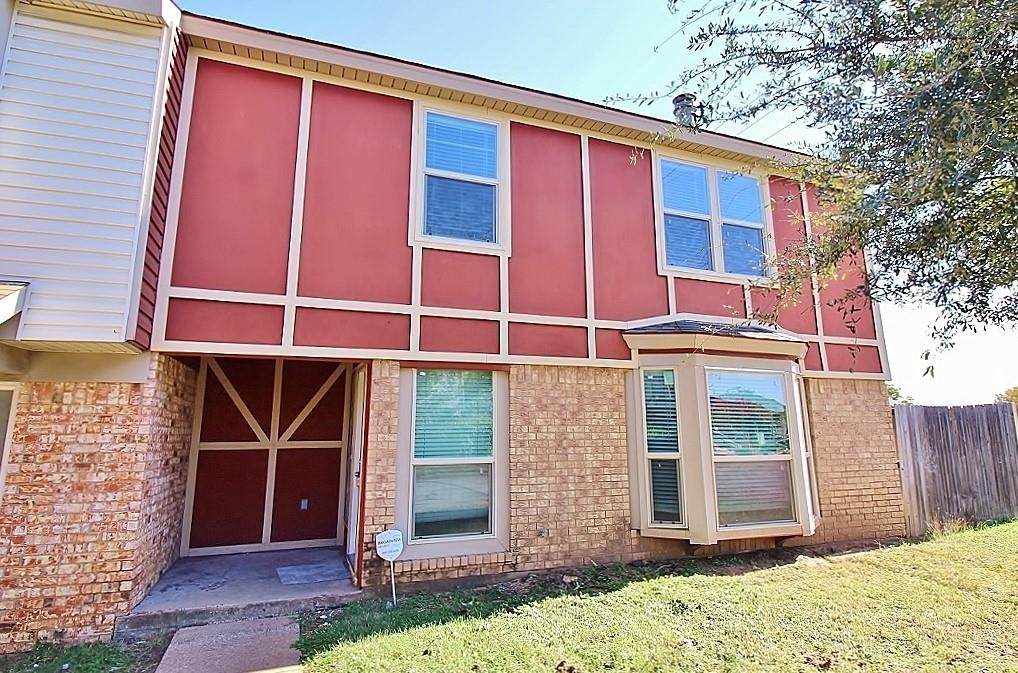 2245 Madrid Court - Photo 1