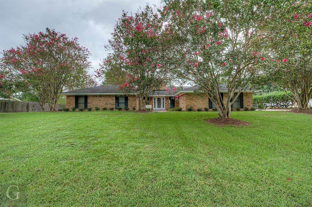 267 Tanglewood Drive - Photo 1