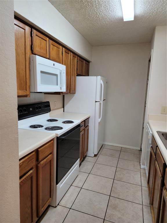 9621 Walnut Street - Photo 1