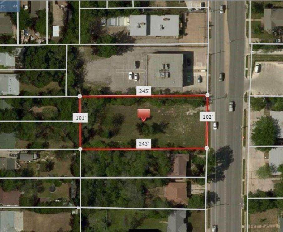 2328 Oakland Boulevard - Photo 1