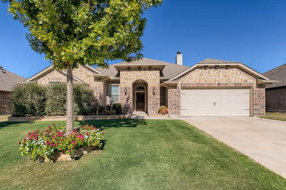660 Creek Point Drive - Photo 1
