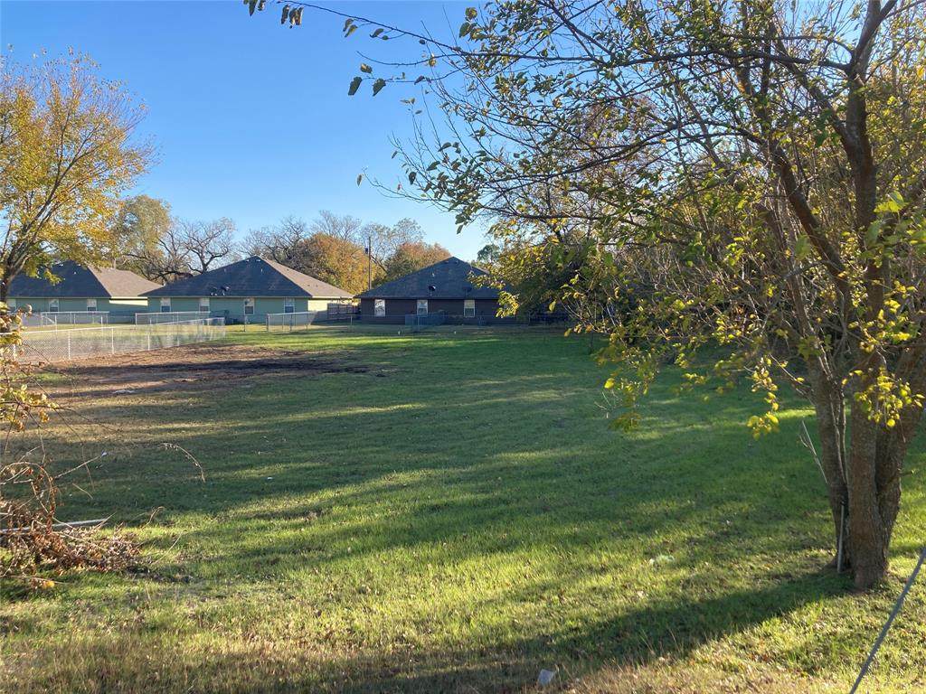 1036 Coffin Street - Photo 1