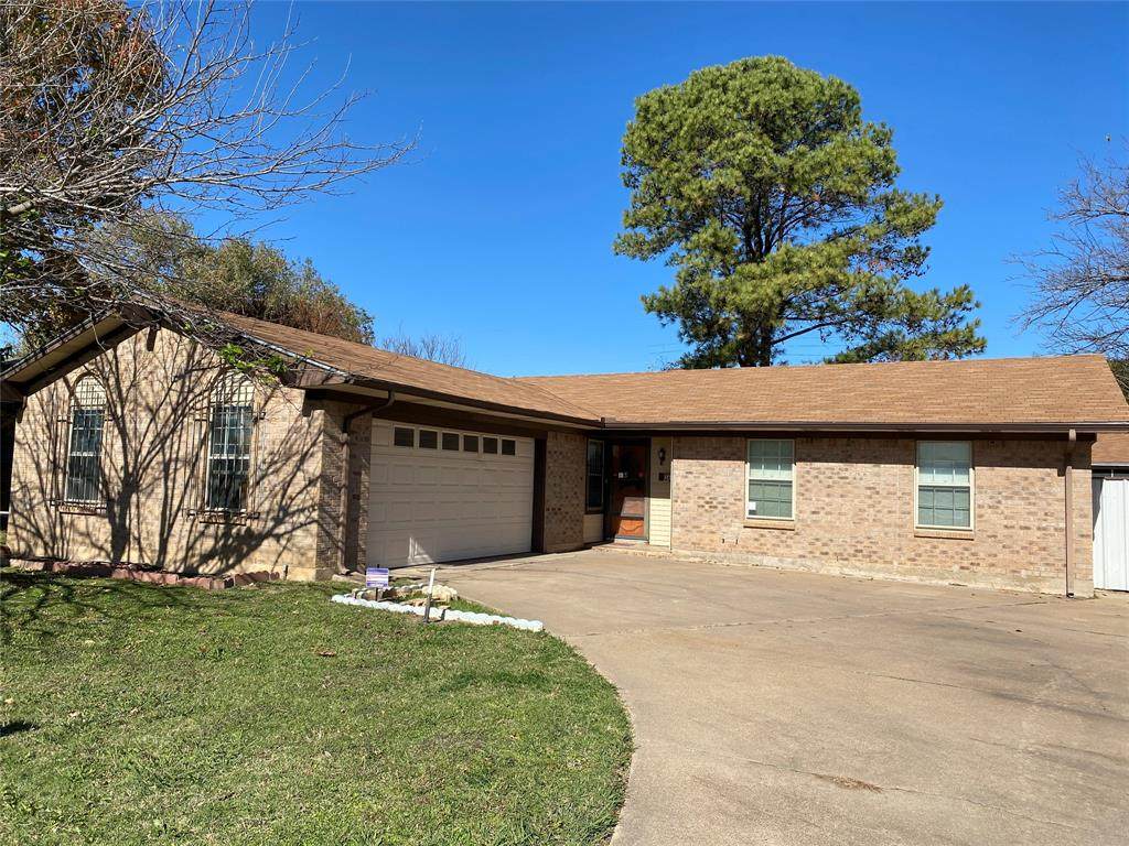 3401 10th Street - Photo 1