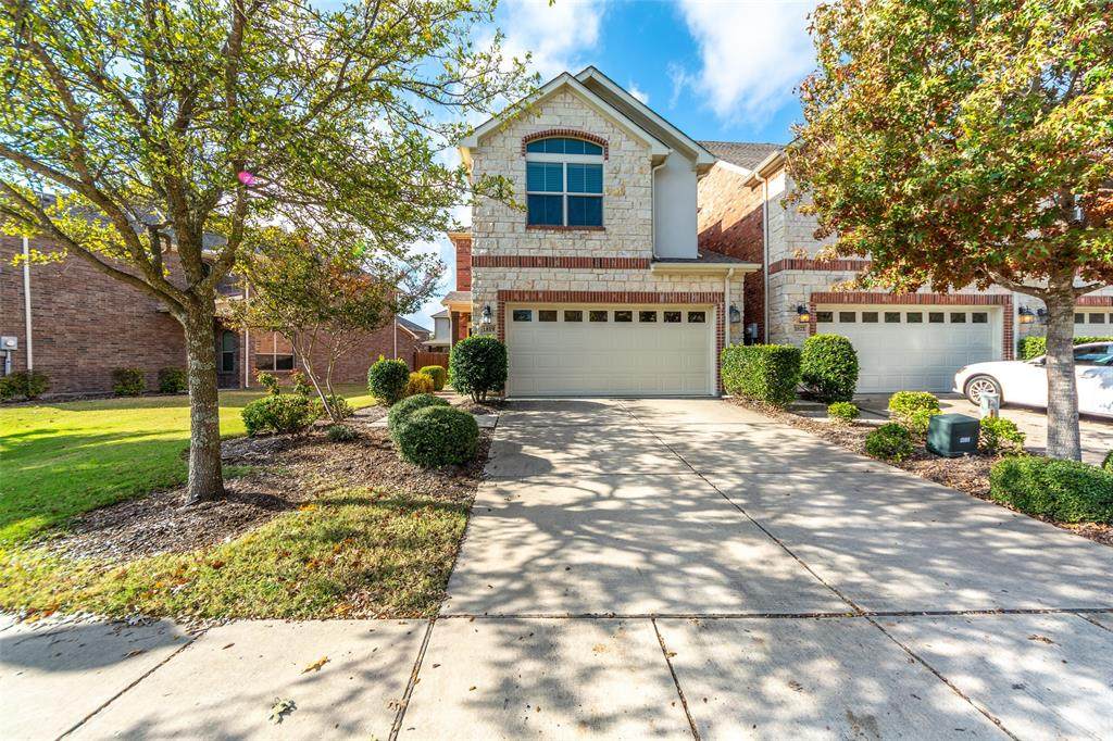 1819 Valencia Drive - Photo 1