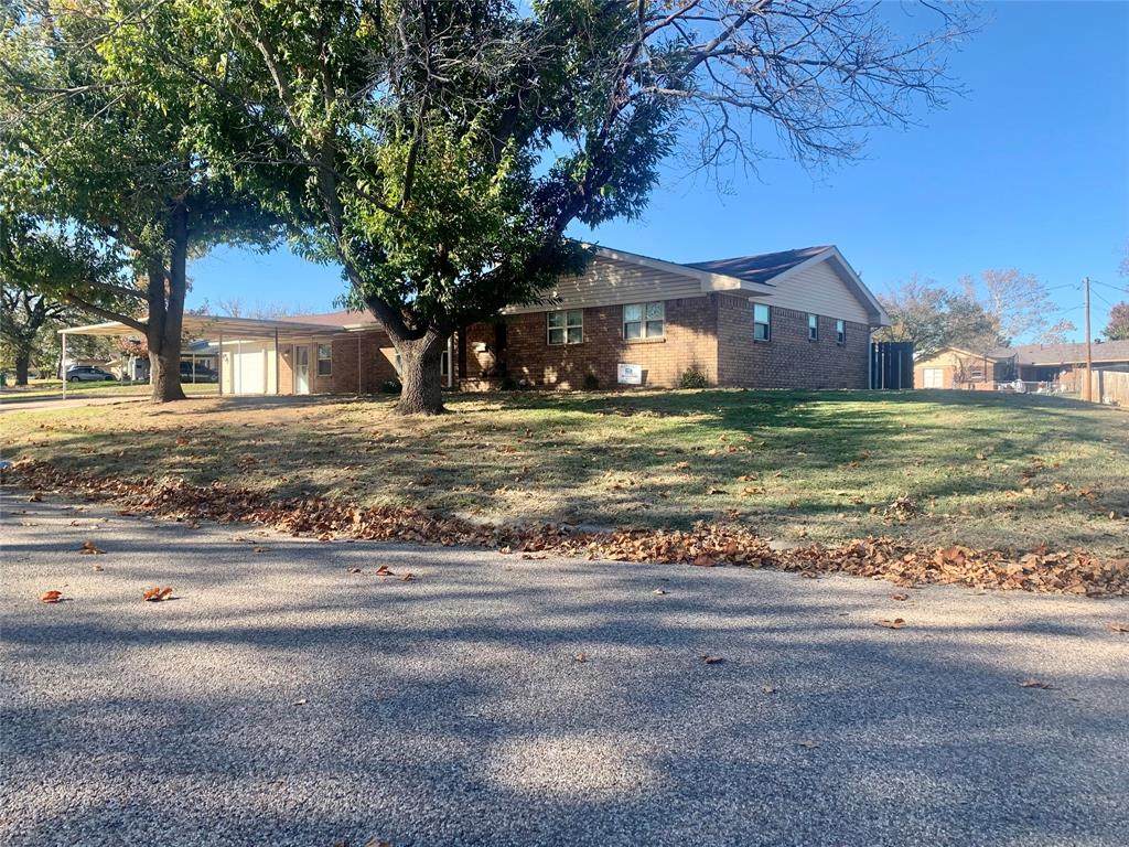 243 Hillcrest Drive - Photo 1